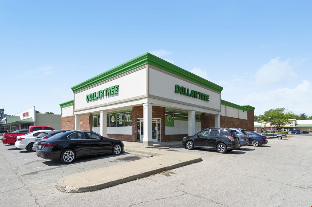 Iroquois Manor Shopping Center