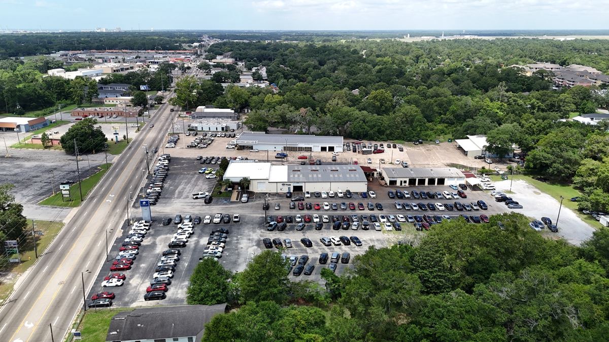 Former Matt Bowers Hyundai Dealership - Exclusive Opportunity on Pass Road