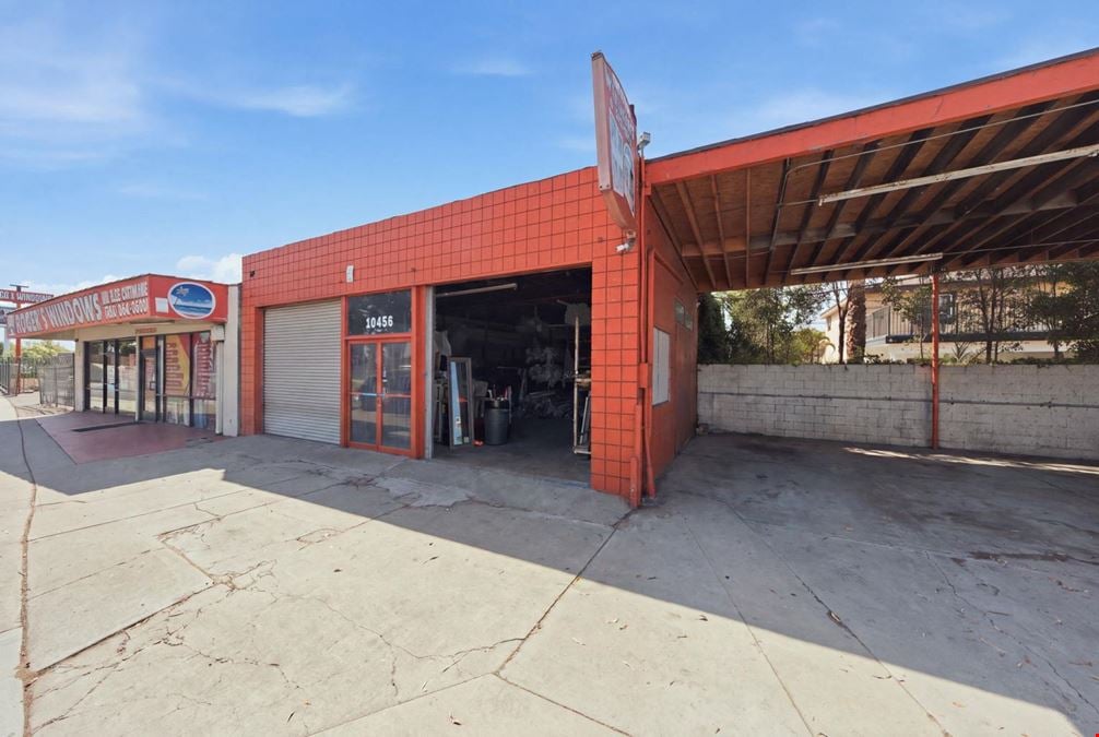 Freestanding Retail / Flex Building on Alondra Blvd. | Owner-User or Investor | $1,025,000