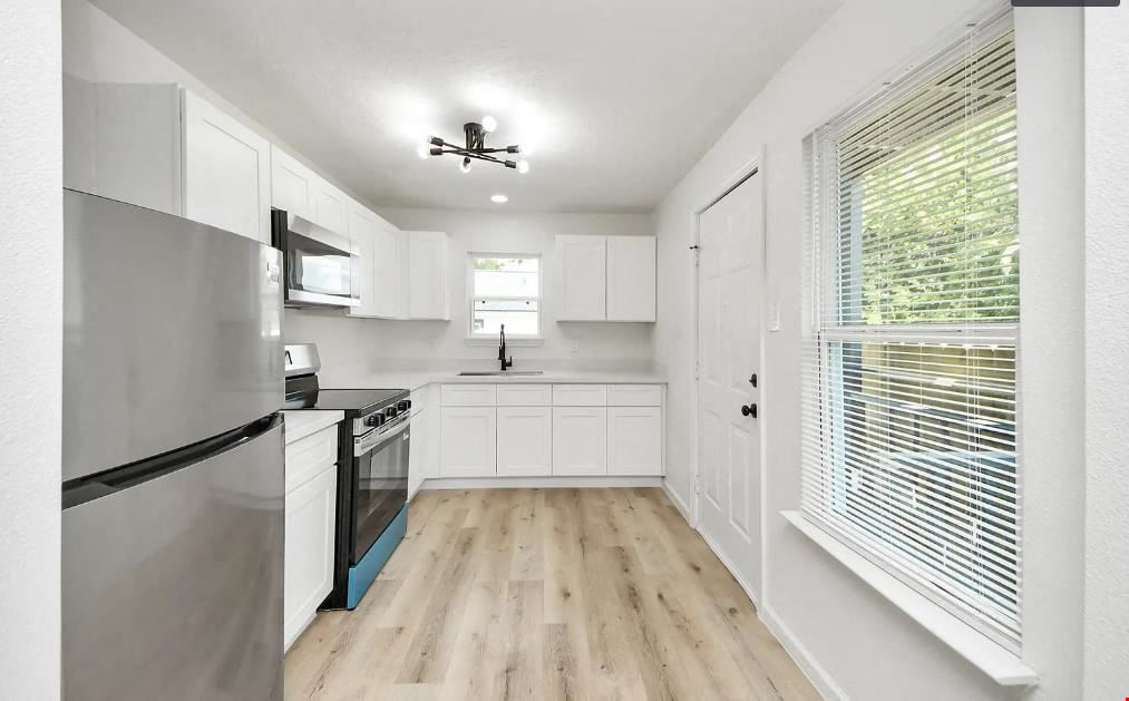 7301 Sherman St, Houston 77011