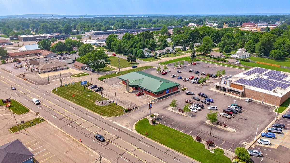 890 W. Columbia Ave.