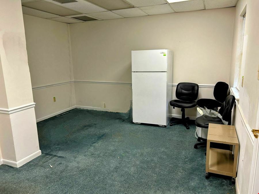 Doctor's Row Office Suite