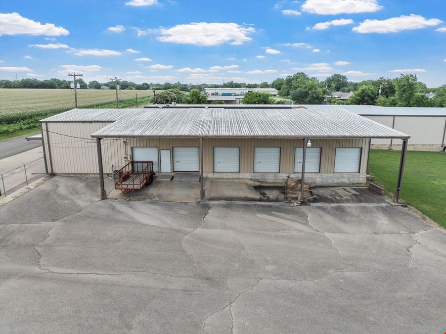 1045 Industrial Blvd