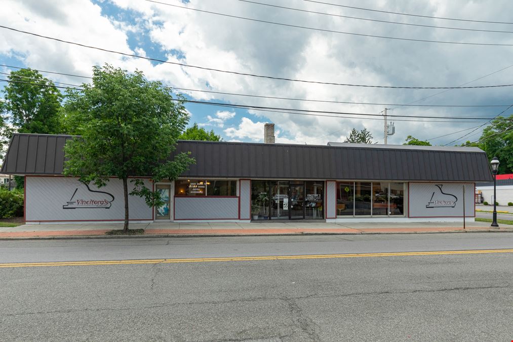 Main Street Retail w/ warehouse flex space - Town of Poughkeepsie