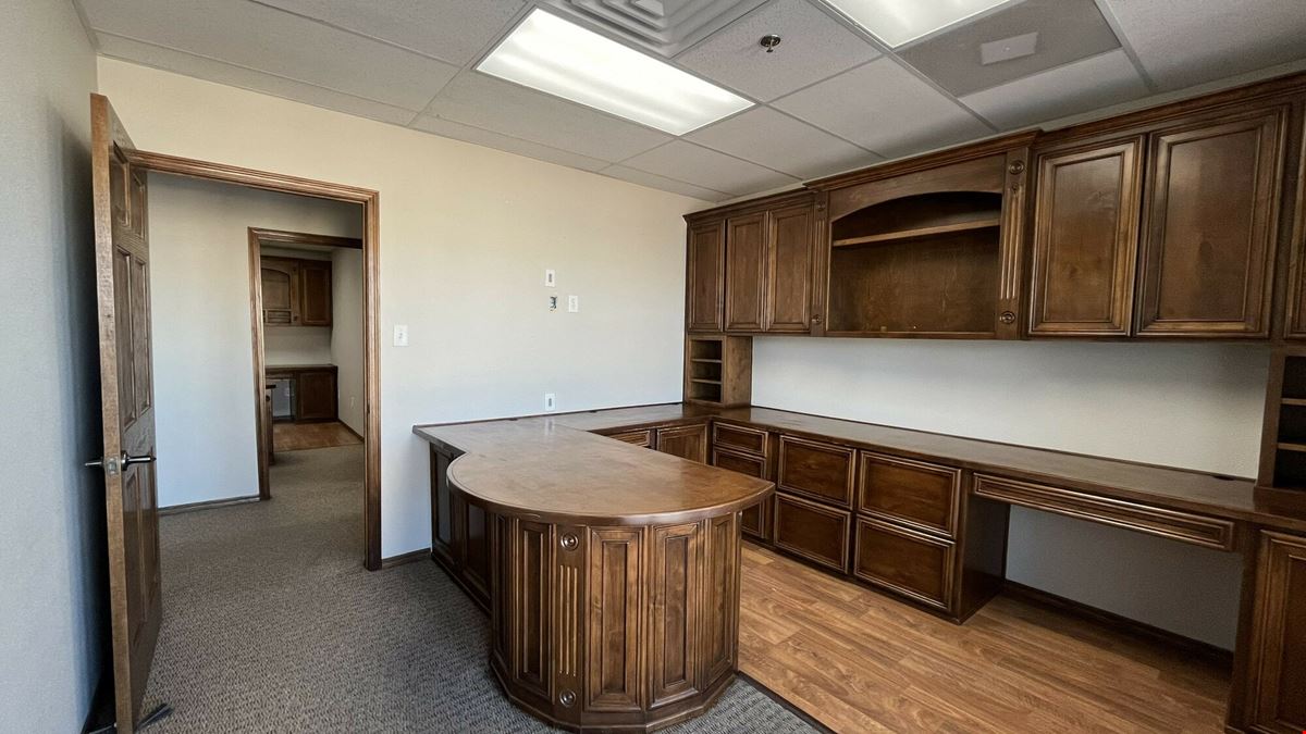 Keystone Plaza: Suite 202 on Building 2