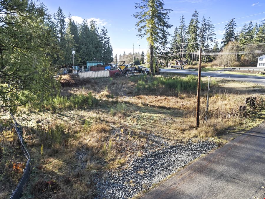High Visibility 1 Acre Commercial Corner