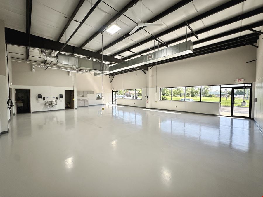 8205 Estates Pkwy.