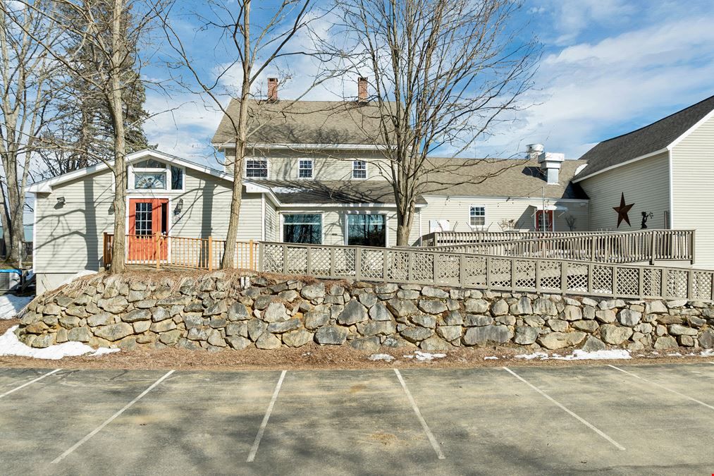 41 Park Street- TURNKEY RESTAURANT W/ REAL ESTATE