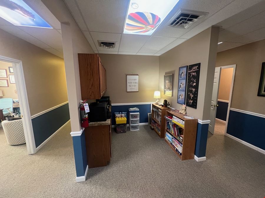 5720 Gateway Blvd, Suites 203 & 204