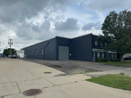 Preview of Office space for Sale at 24871 Gibson Dr