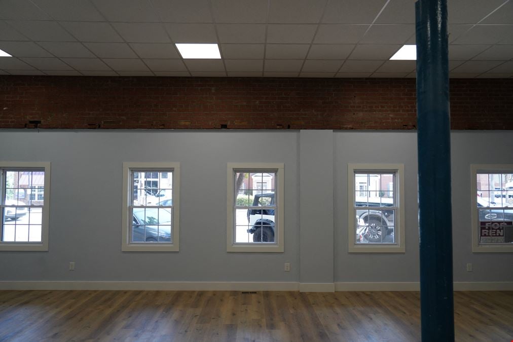 309 E Main St. Pickens
