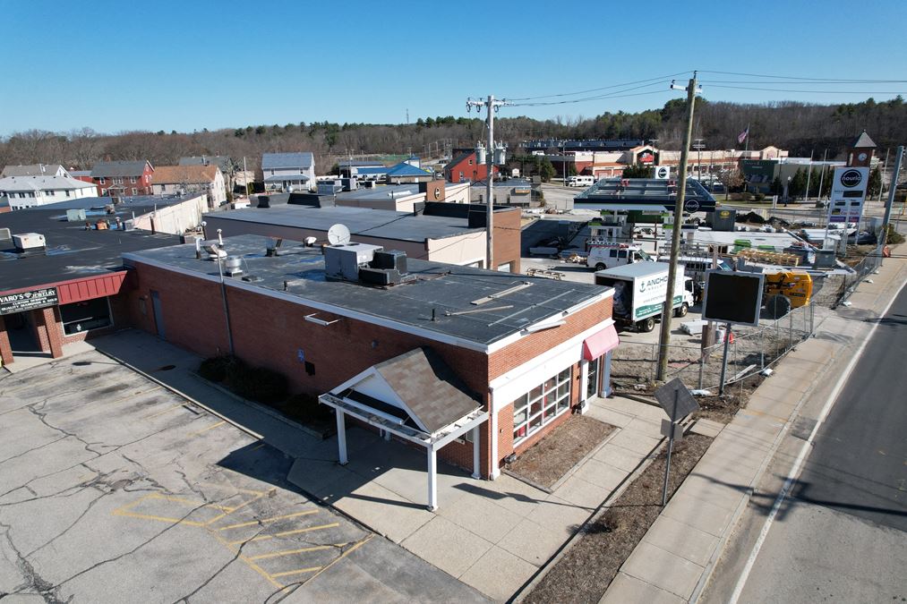 East Main Plaza