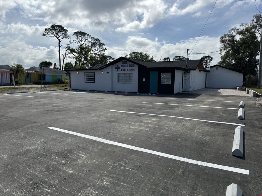 Freestanding Office/Retail on 1/2 Acre