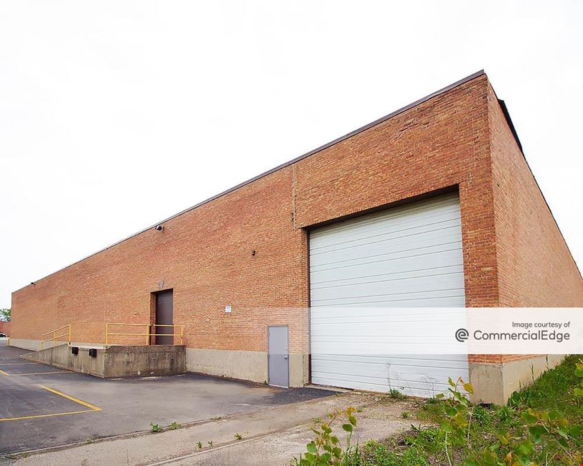 4124 South Racine Avenue - South Building