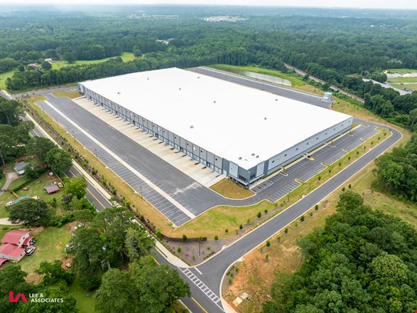Preview of Industrial space for Rent at 175 Candler Rd