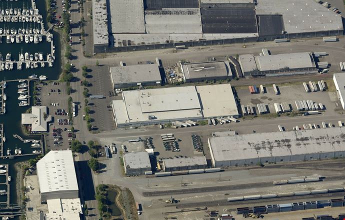 Preview of Industrial space for Sale at 1815 E D St