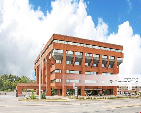 Preview of Office space for Rent at 2675 North Mayfair Road
