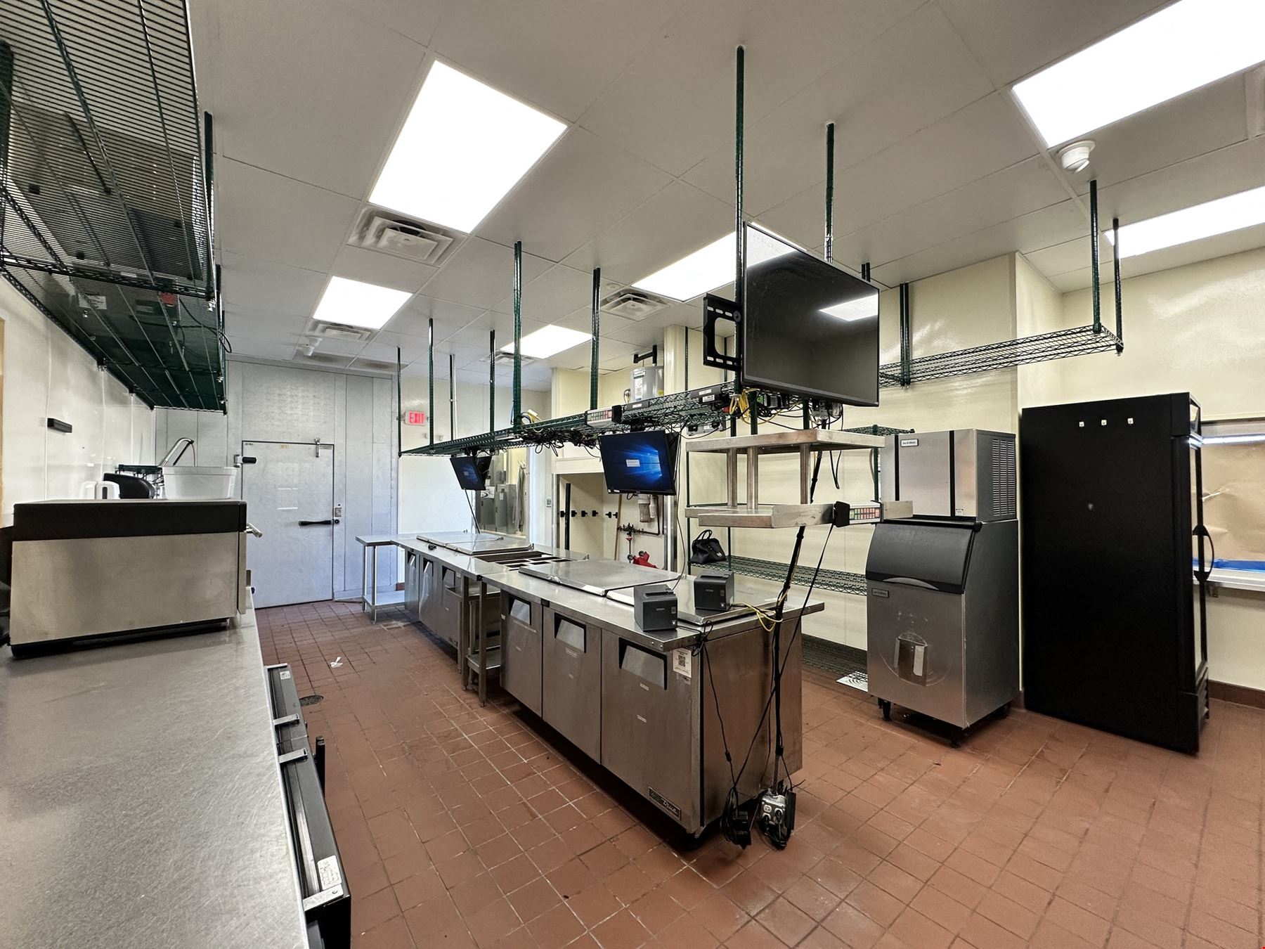 QSR With Drive Thru for Sale or Ground Lease
