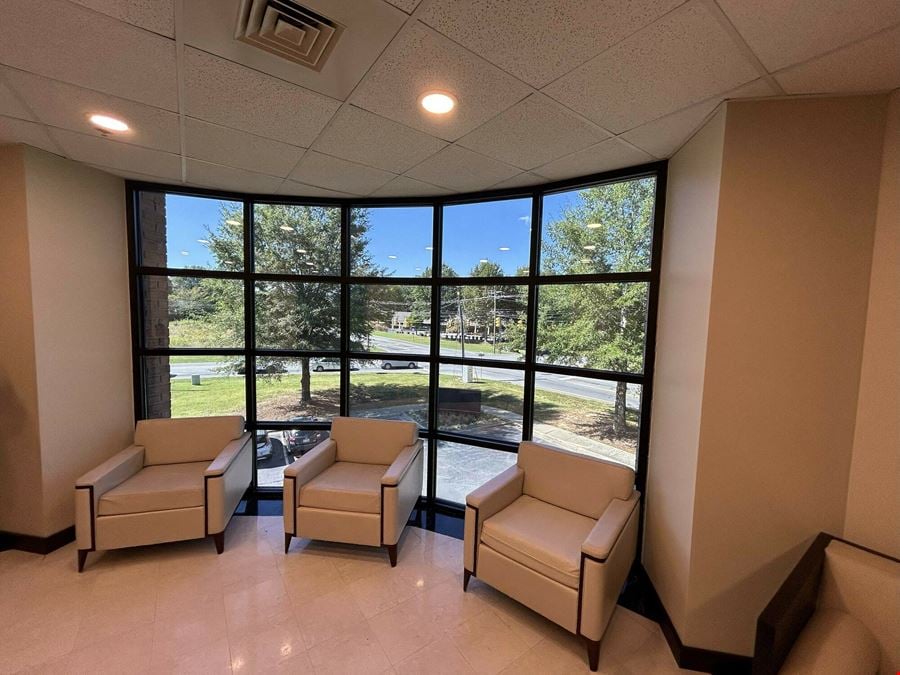 General Office & Medical Office Suites in Hickory