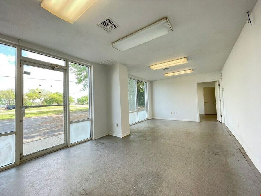 25145 & 25355 NW 8th Place - Newberry Commercial Park