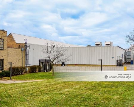 Preview of commercial space at 23555 Euclid Avenue