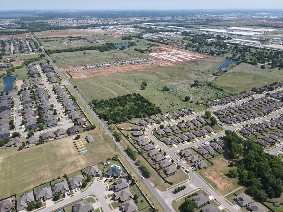 County Line Rd and SW 29th St