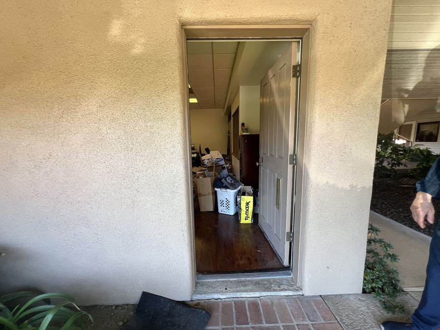 141 Duesenberg Drive