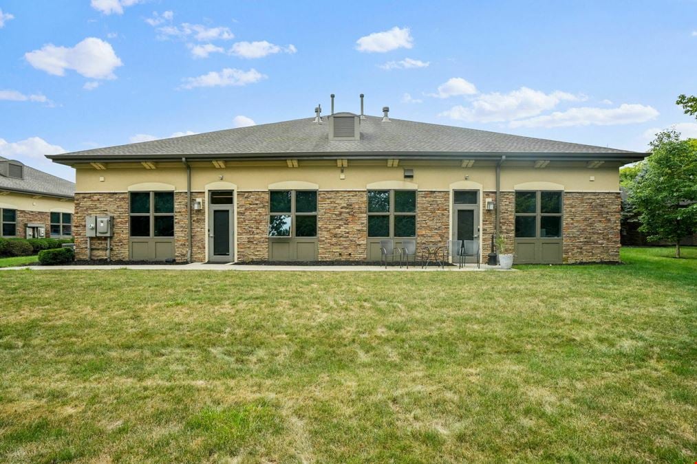 6185 Emerald Parkway