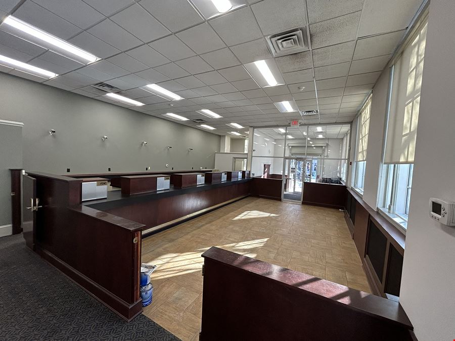 Retail Space in Downtown Location