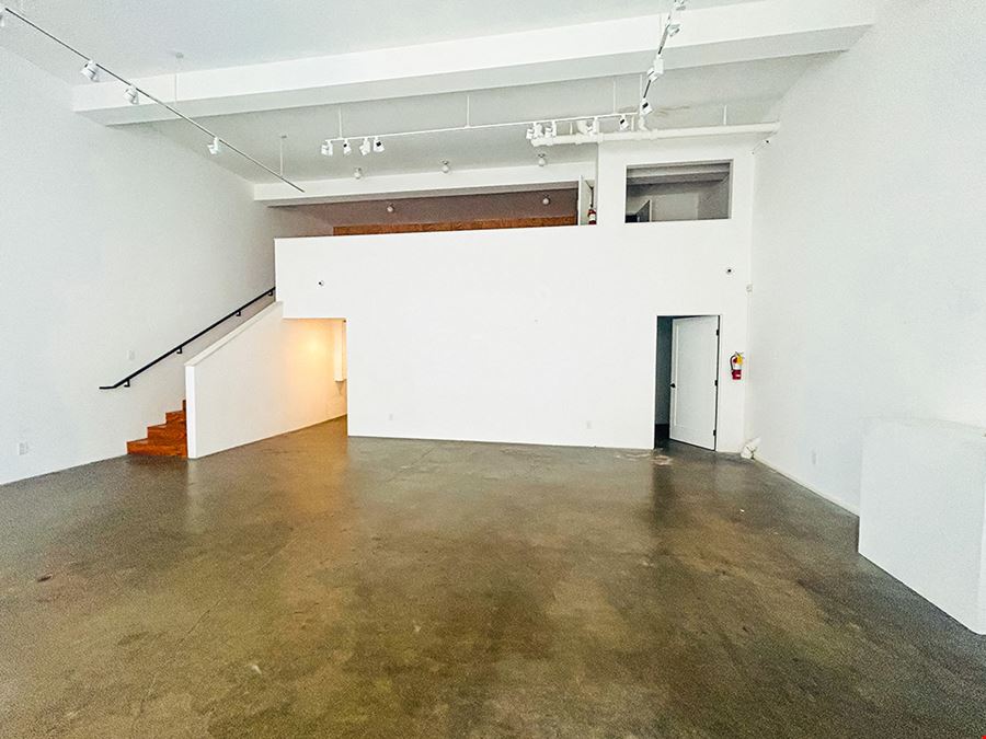 978 Chung King Rd
