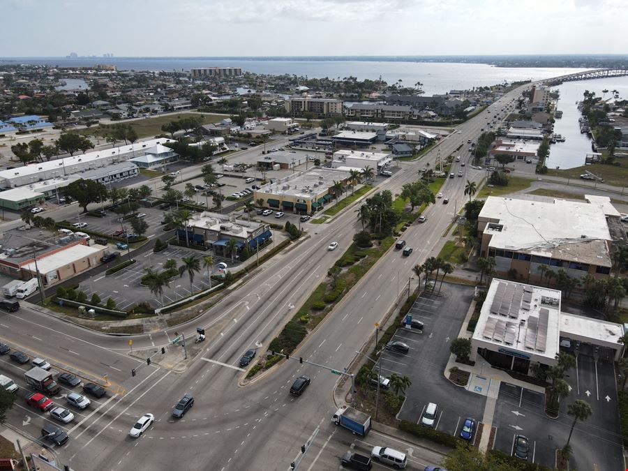 4710 SE 17th Place Cape Coral