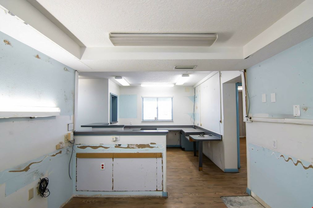49th Street Medical & Wellness Suite