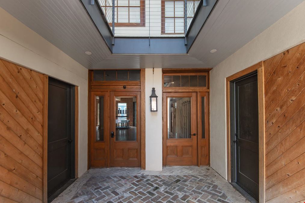 Lower Garden District Retail / Office