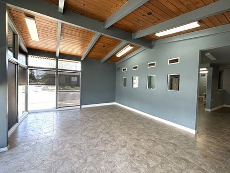 Preview of commercial space at 2201 Jefferson St