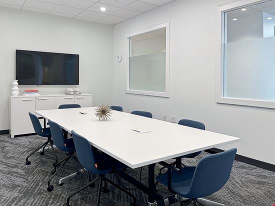 Regus - Englewood - W Palisade Ave
