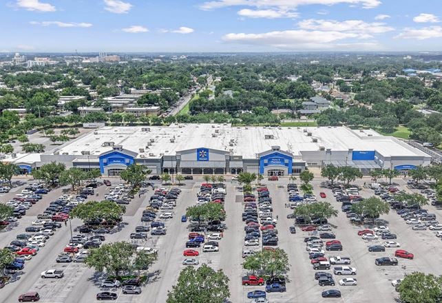 Preview of Retail space for Rent at 303-399 Cypress Gardens Boulevard