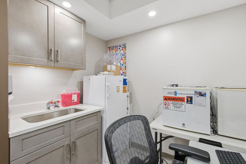 5873 Allentown Road – Suite 36