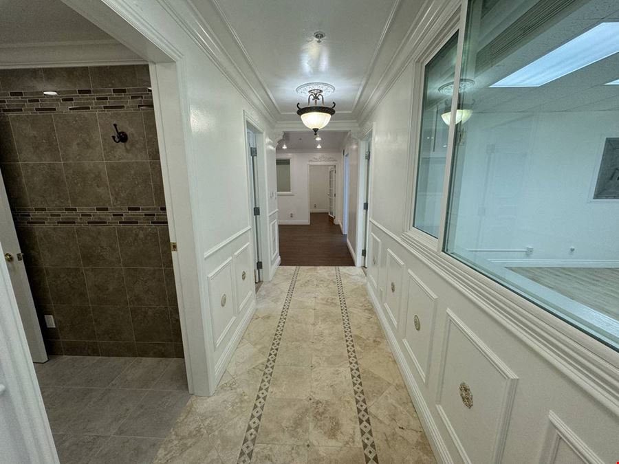 29A Cambon Dr
