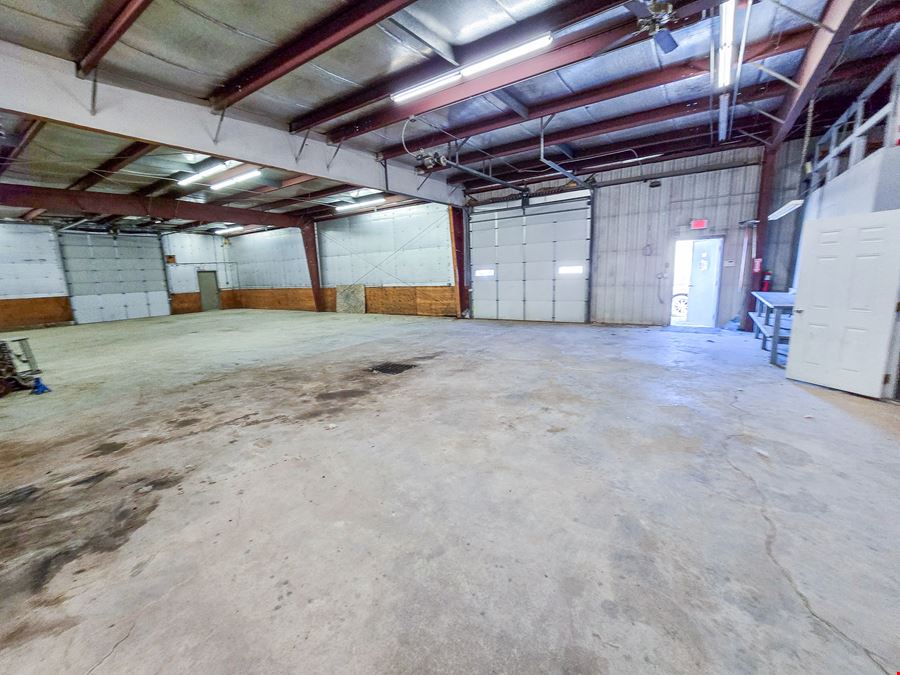 Free standing ±4,000 SF Shop & Office