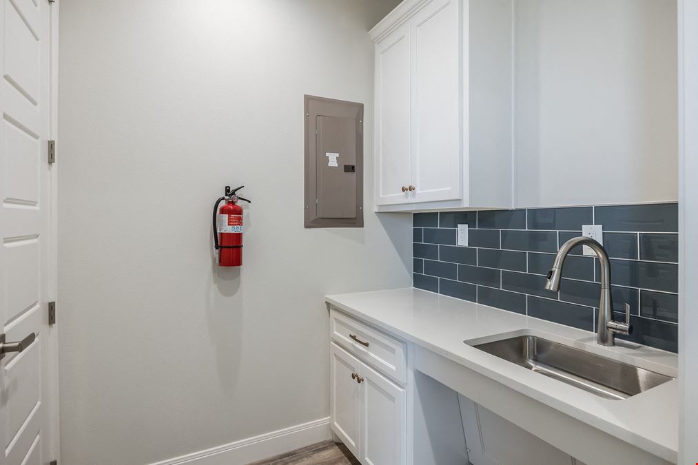 7426 Pennsylvania Dr