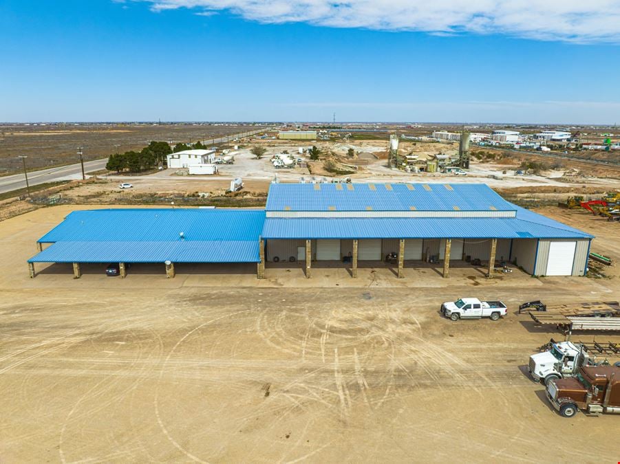 Crane Served Shop with Covered Workspace on FM 1788