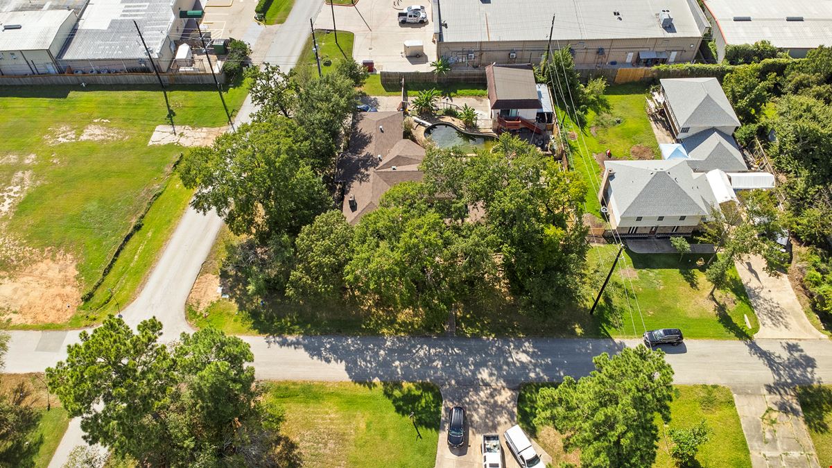 Mixed-Use Flexibility – A Versatile Opportunity for Residential or Commercial Use