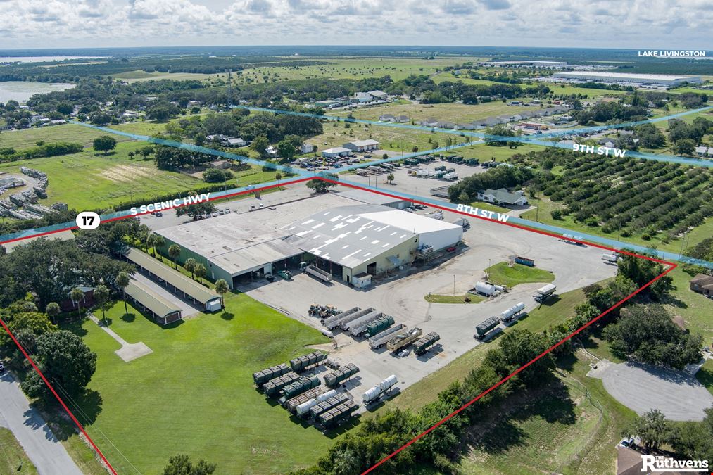 Warehouse in Frostproof