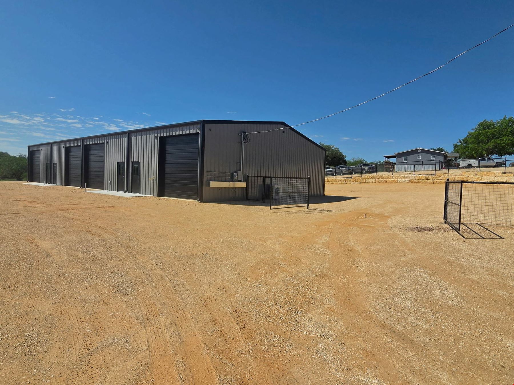 3782 FM 725 Office Warehouse