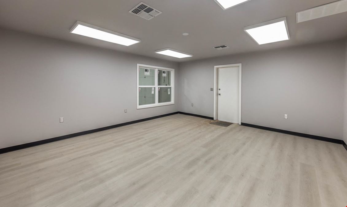 2410 122nd St