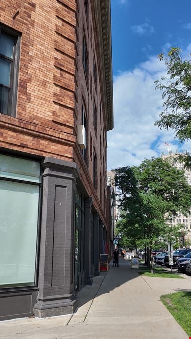 Street Retail/Office for Lease in Downtown Jackson