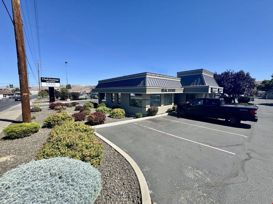 Two-Tenant Commercial Investment Opportunity