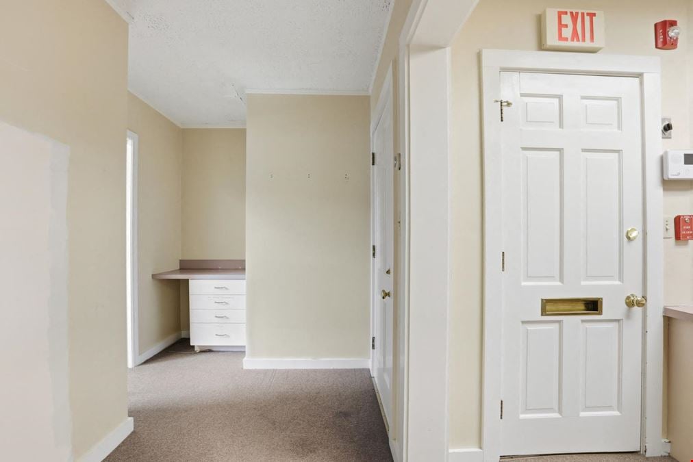 Office or Retail Spaces for Lease in Downtown Georgetown