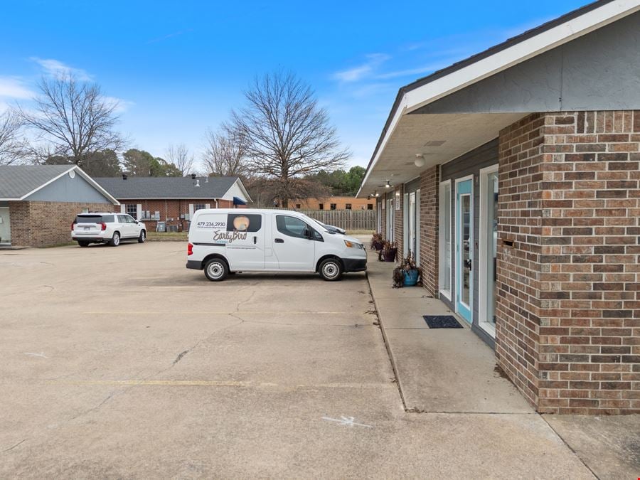 79 Colt Square Drive
