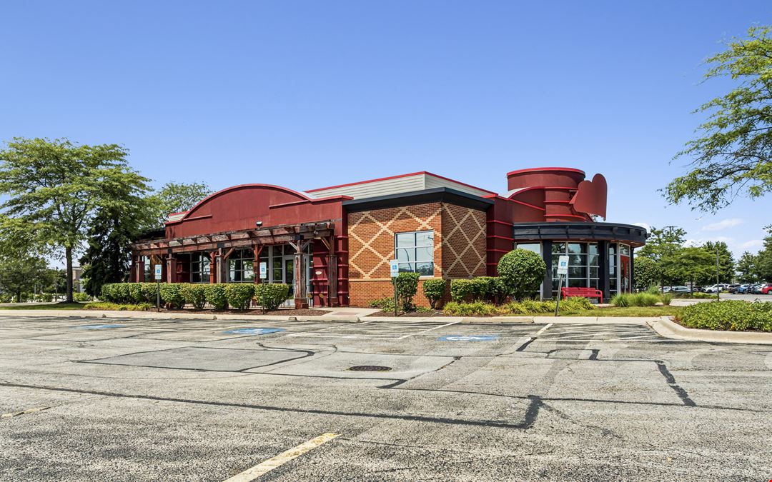Vacant Red Robin